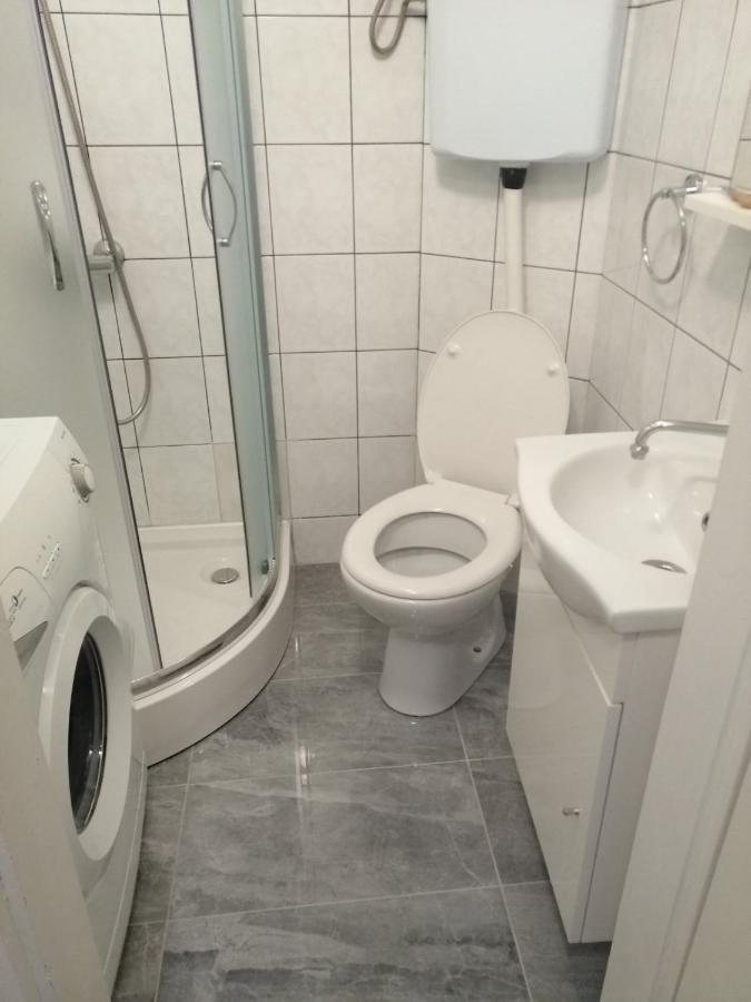 Apartment Florian 里耶卡 外观 照片